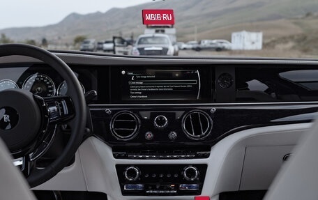 Rolls-Royce Ghost Series II рестайлинг, 2024 год, 39 000 000 рублей, 23 фотография