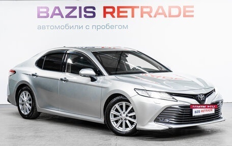 Toyota Camry, 2018 год, 2 849 000 рублей, 4 фотография