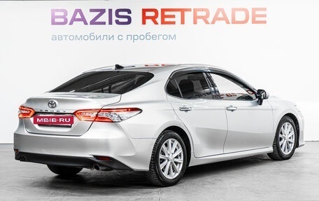 Toyota Camry, 2018 год, 2 849 000 рублей, 6 фотография