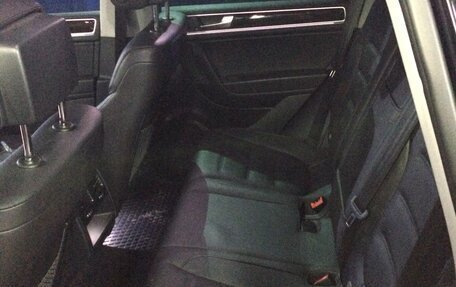 Volkswagen Touareg III, 2014 год, 2 250 000 рублей, 2 фотография