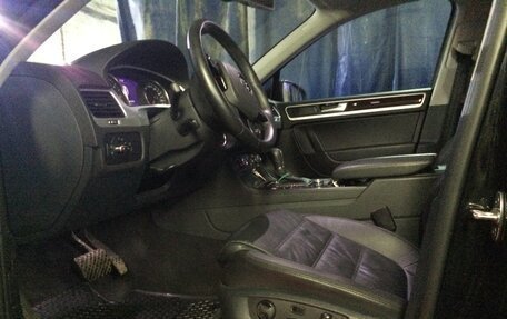 Volkswagen Touareg III, 2014 год, 2 250 000 рублей, 8 фотография