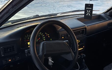 ИЖ 2126 «Ода», 2002 год, 81 000 рублей, 9 фотография