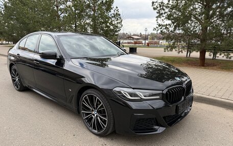 BMW 5 серия, 2021 год, 5 650 000 рублей, 8 фотография