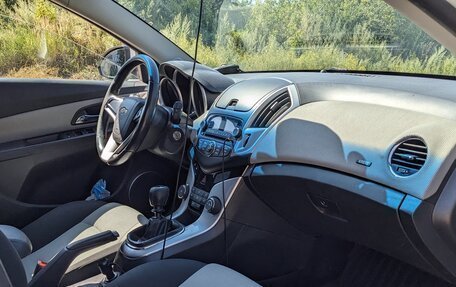 Chevrolet Cruze II, 2013 год, 675 000 рублей, 5 фотография