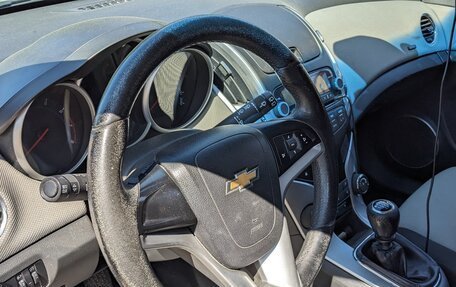 Chevrolet Cruze II, 2013 год, 675 000 рублей, 6 фотография