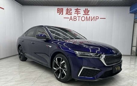 Skoda Octavia IV, 2023 год, 2 550 000 рублей, 2 фотография