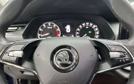 Skoda Octavia IV, 2023 год, 2 550 000 рублей, 9 фотография