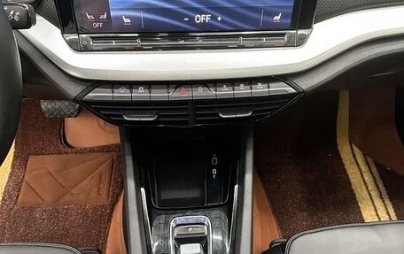 Skoda Octavia IV, 2023 год, 2 550 000 рублей, 8 фотография