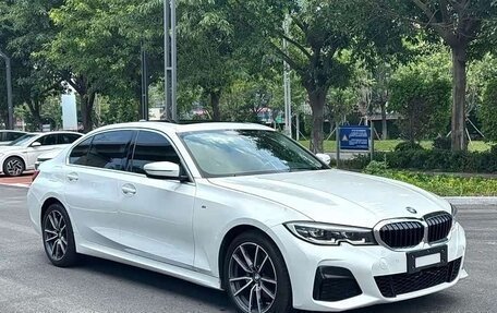 BMW 3 серия, 2021 год, 2 700 000 рублей, 2 фотография