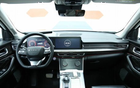 CheryExeed VX, 2023 год, 2 390 000 рублей, 9 фотография