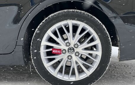 Toyota Camry, 2019 год, 2 650 000 рублей, 8 фотография