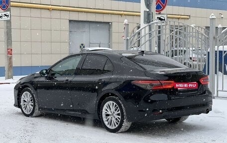 Toyota Camry, 2019 год, 2 650 000 рублей, 7 фотография