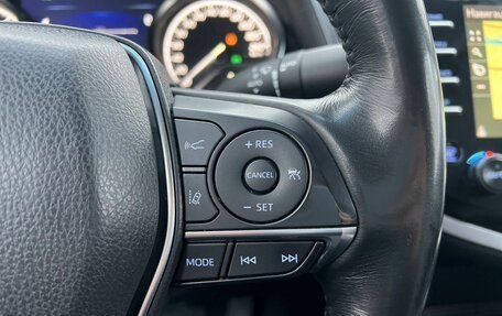 Toyota Camry, 2019 год, 2 650 000 рублей, 17 фотография