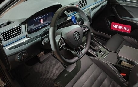 Skoda Superb III рестайлинг, 2024 год, 4 500 000 рублей, 11 фотография