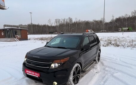Ford Explorer VI, 2013 год, 1 550 000 рублей, 3 фотография