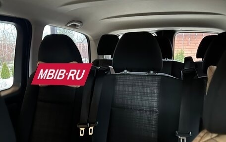 Mercedes-Benz Vito, 2018 год, 3 200 000 рублей, 11 фотография