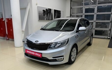 KIA Rio III рестайлинг, 2017 год, 1 409 900 рублей, 3 фотография