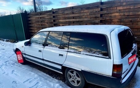 Opel Omega A, 1987 год, 180 000 рублей, 1 фотография