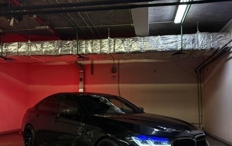 BMW 5 серия, 2018 год, 4 000 000 рублей, 2 фотография