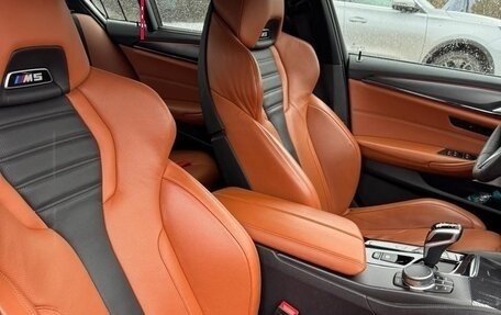 BMW 5 серия, 2018 год, 4 000 000 рублей, 7 фотография