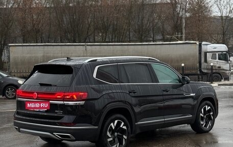 Volkswagen Teramont I, 2022 год, 5 000 000 рублей, 11 фотография