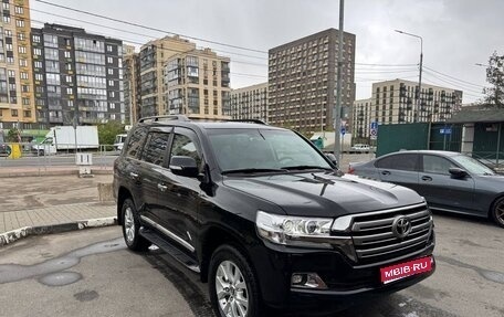 Toyota Land Cruiser 200, 2016 год, 6 999 999 рублей, 1 фотография