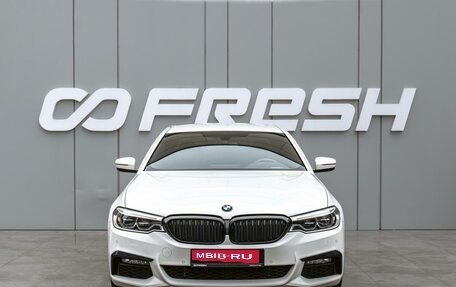 BMW 5 серия, 2019 год, 3 830 000 рублей, 3 фотография