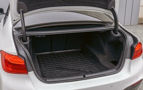 BMW 5 серия, 2019 год, 3 830 000 рублей, 38 фотография