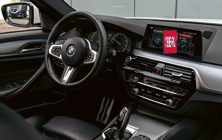 BMW 5 серия, 2019 год, 3 830 000 рублей, 34 фотография