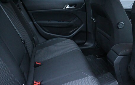 Peugeot 308 II, 2018 год, 1 399 000 рублей, 17 фотография