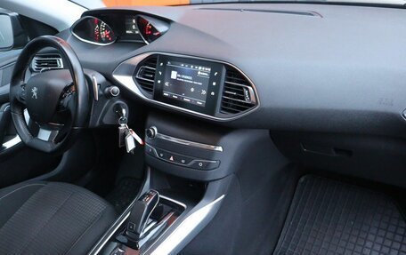 Peugeot 308 II, 2018 год, 1 399 000 рублей, 11 фотография