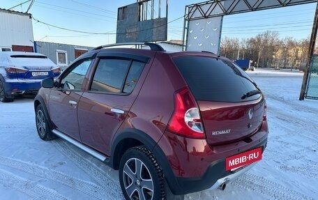 Renault Sandero I, 2013 год, 695 000 рублей, 3 фотография