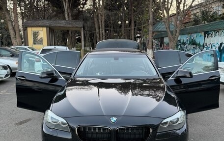 BMW 5 серия, 2011 год, 1 500 000 рублей, 4 фотография