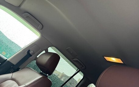 Toyota Land Cruiser 200, 2016 год, 6 999 999 рублей, 21 фотография