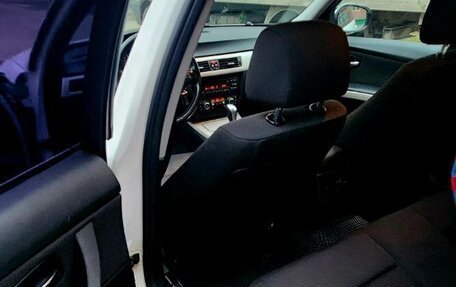 BMW 3 серия, 2011 год, 850 000 рублей, 6 фотография