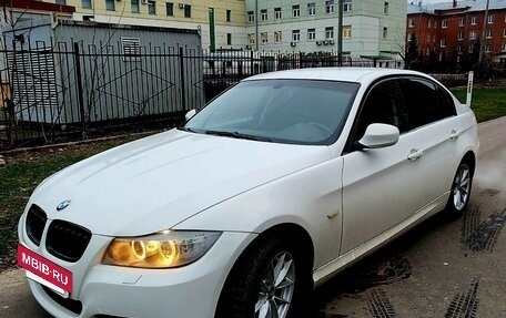 BMW 3 серия, 2011 год, 850 000 рублей, 7 фотография