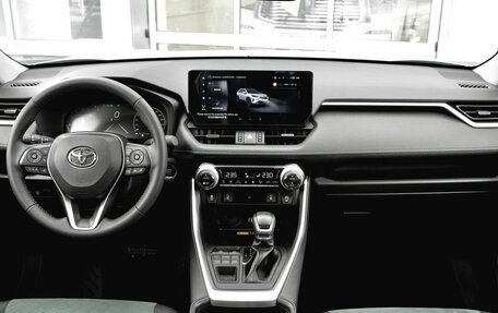 Toyota RAV4, 2025 год, 4 550 000 рублей, 25 фотография