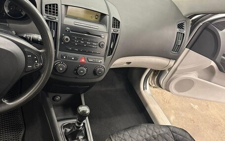 KIA cee'd I рестайлинг, 2007 год, 520 000 рублей, 6 фотография