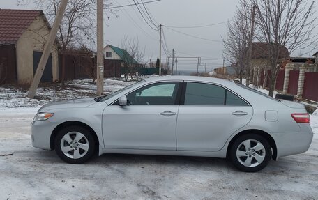 Toyota Camry, 2011 год, 1 299 000 рублей, 2 фотография
