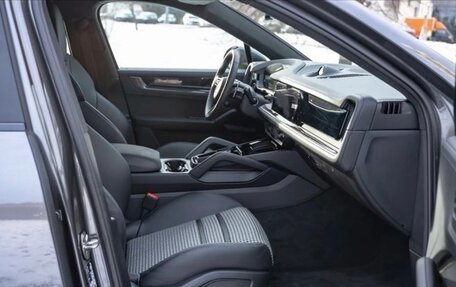 Porsche Cayenne III, 2024 год, 20 000 000 рублей, 17 фотография