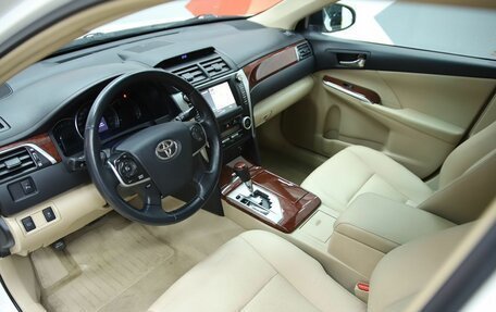 Toyota Camry, 2013 год, 1 850 000 рублей, 9 фотография