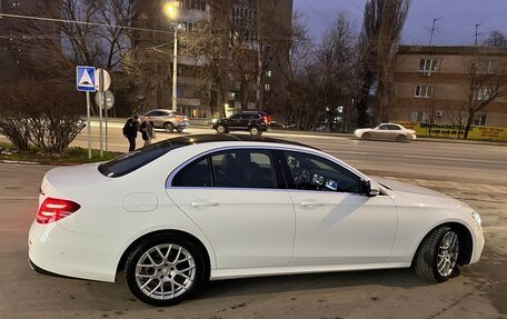Mercedes-Benz E-Класс, 2016 год, 2 750 000 рублей, 4 фотография