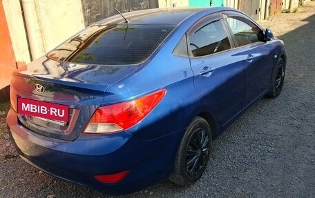 Hyundai Solaris II рестайлинг, 2011 год, 455 000 рублей, 2 фотография