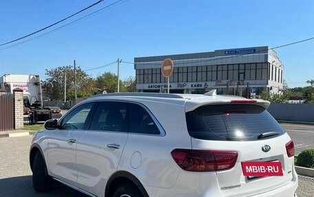 KIA Sorento III Prime рестайлинг, 2018 год, 2 750 000 рублей, 4 фотография