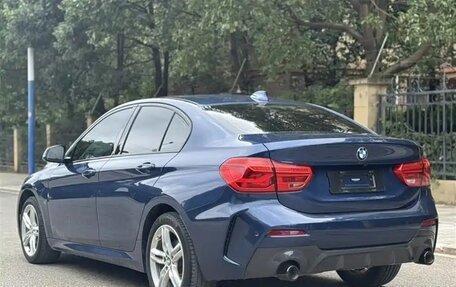 BMW 1 серия, 2022 год, 1 850 000 рублей, 4 фотография