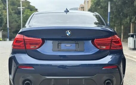 BMW 1 серия, 2022 год, 1 850 000 рублей, 5 фотография