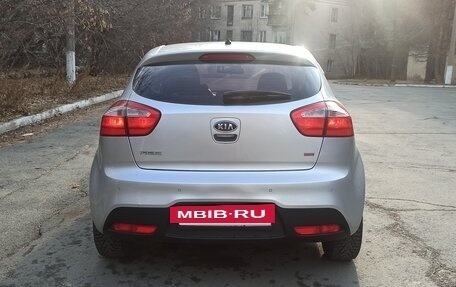KIA Rio III рестайлинг, 2012 год, 953 000 рублей, 5 фотография