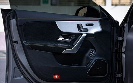 Mercedes-Benz CLA AMG, 2025 год, 8 400 000 рублей, 11 фотография