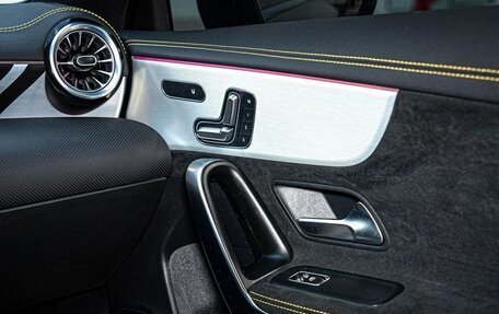 Mercedes-Benz CLA AMG, 2025 год, 8 400 000 рублей, 18 фотография