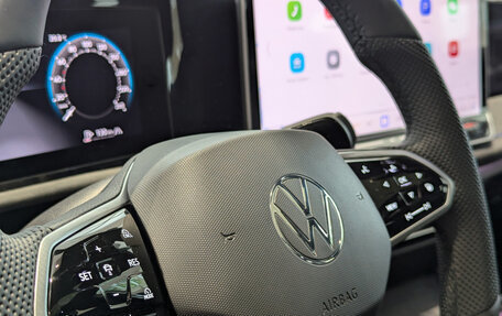 Volkswagen Tiguan, 2025 год, 5 390 000 рублей, 18 фотография